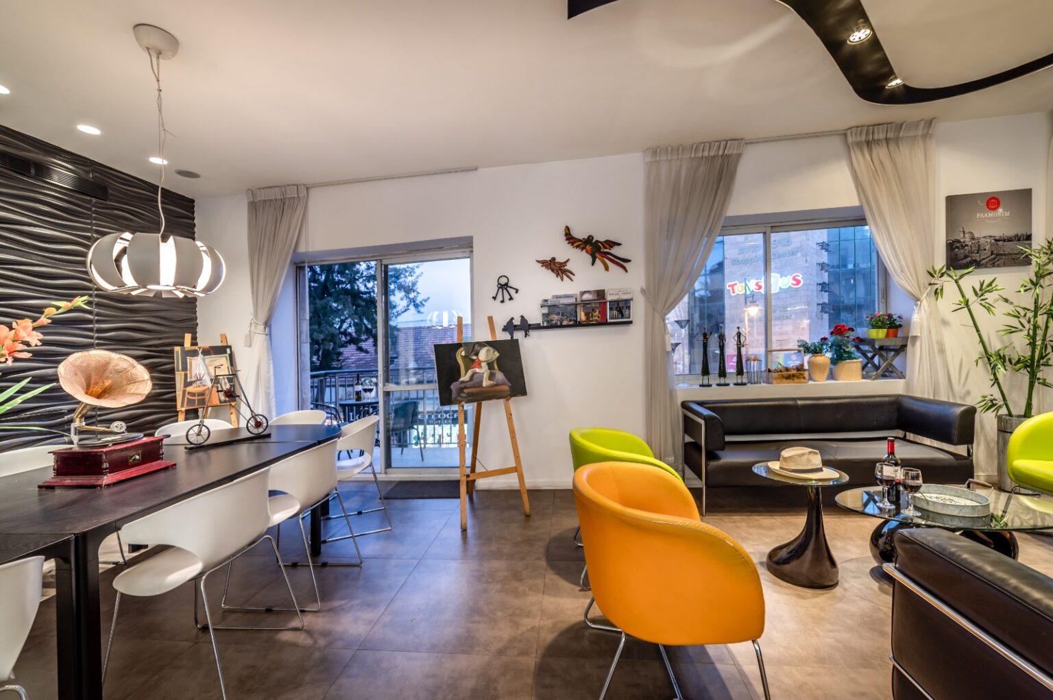 Paamonim Hotel Jerusalem